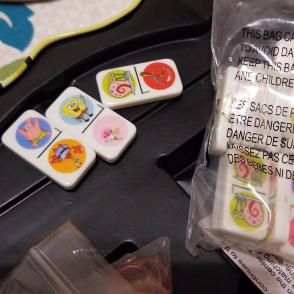 Spongebob Squarepants Bingo and Domino Game - Picture 3 of 3